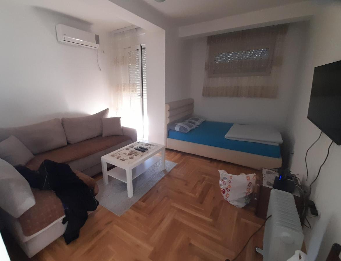 Apartment Luka Подгориця Екстер'єр фото